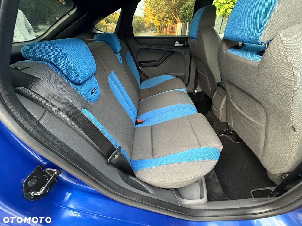 Ford Focus 2.5 ST - 27