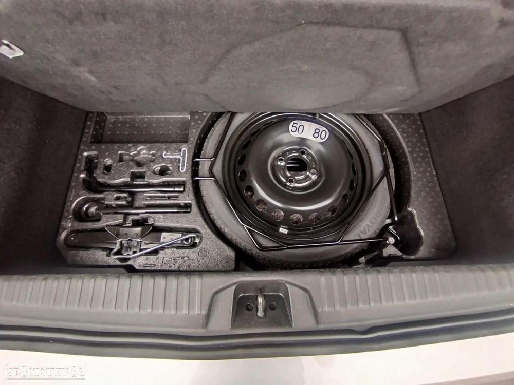 Renault Clio 1.6 E-Tech Full Hybrid Techno - 22