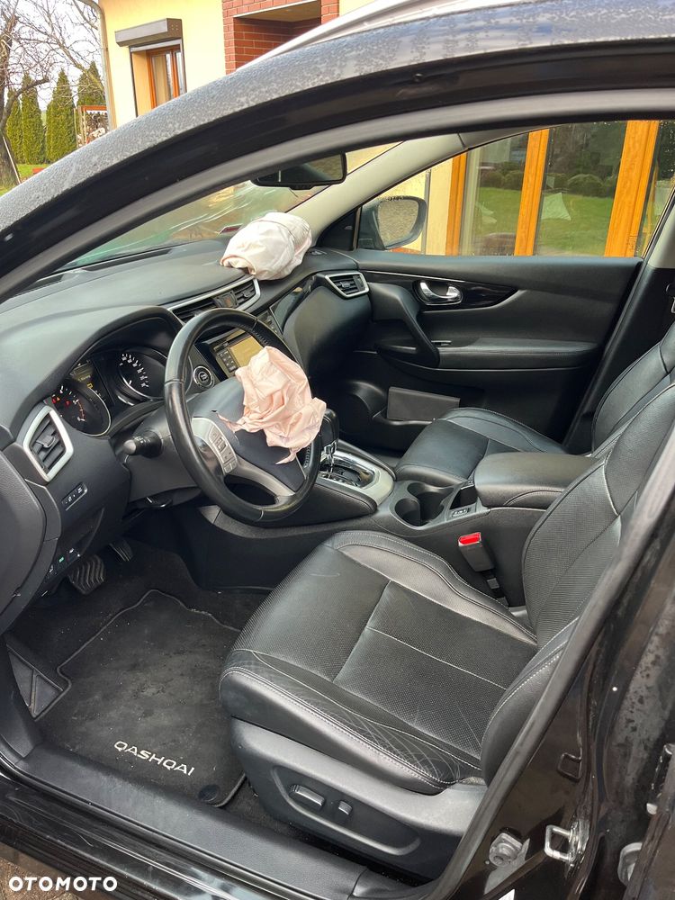 Nissan Qashqai 1.6 DCi Xtronic TEKNA - 7