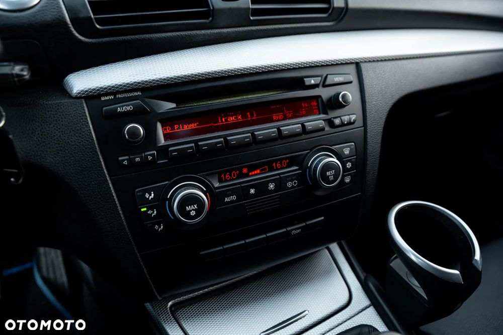 BMW Seria 1 120i Edition Sport - 28