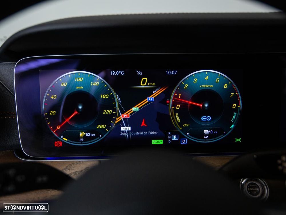 Mercedes-Benz E 300 T 9G-TRONIC AMG Line - 22