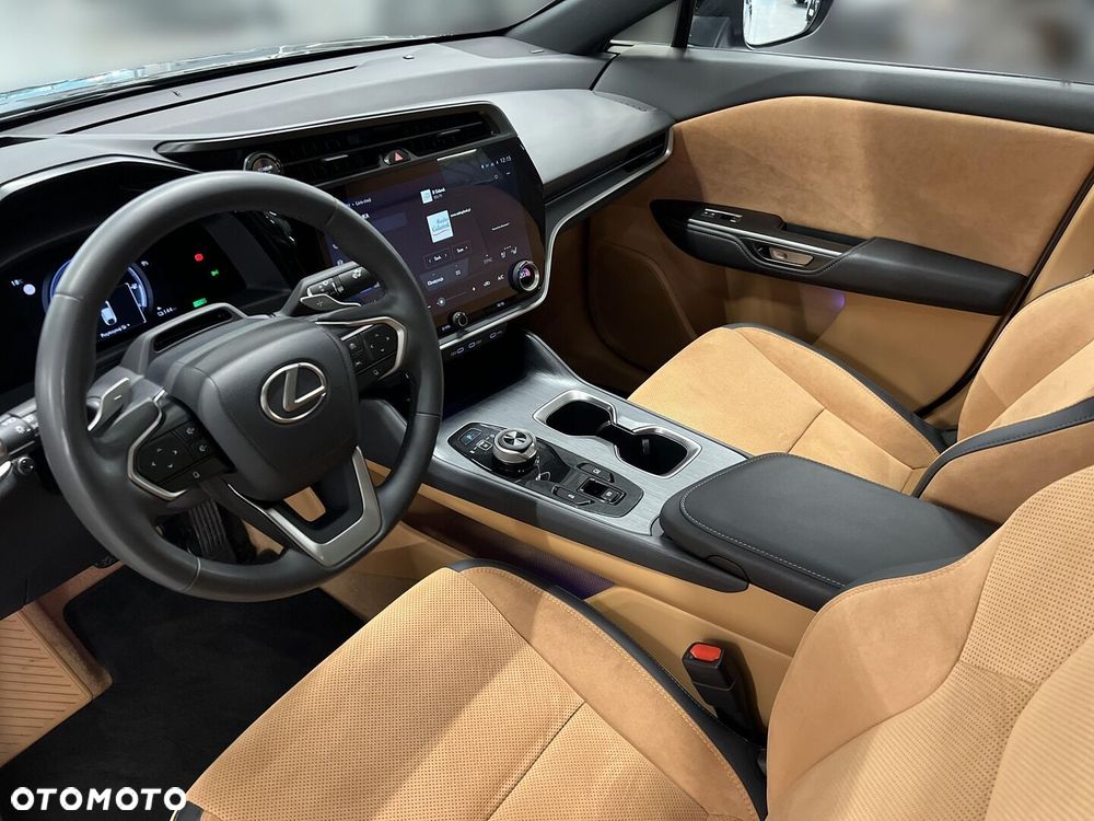 Lexus RZ 450e Omotenashi DIRECT4 - 17