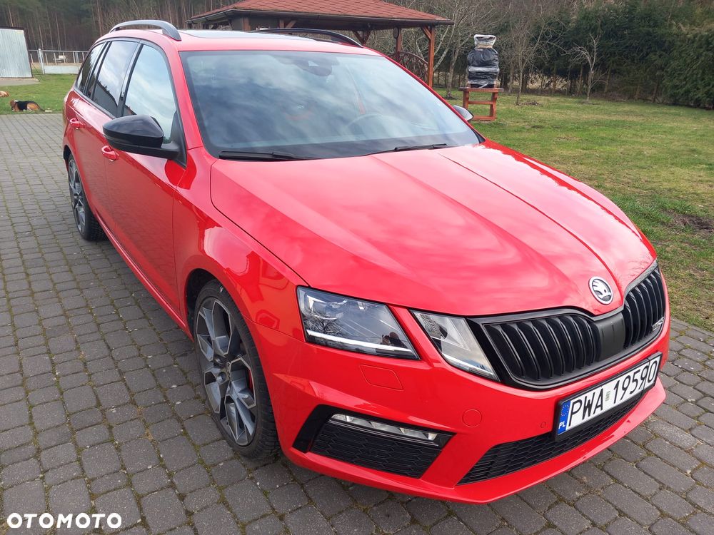 Skoda Octavia 2.0 TDI DSG RS - 1