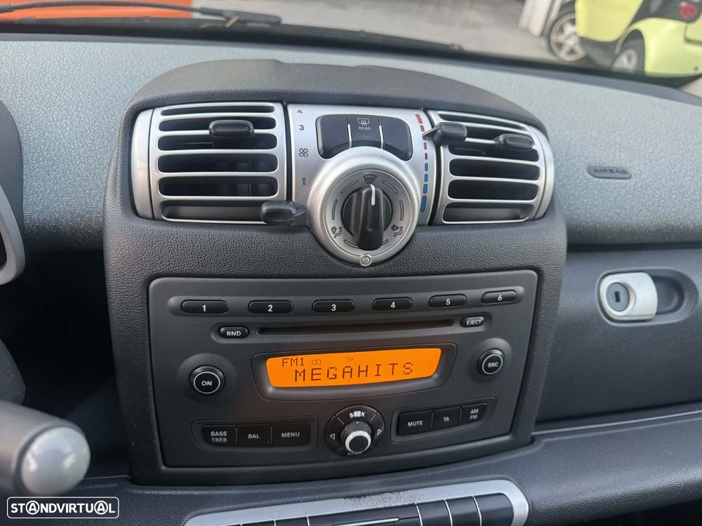 Smart ForTwo Coupé 1.0 mhd Pure 61 - 12