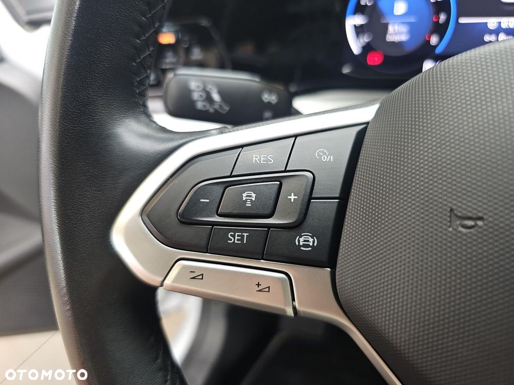 Volkswagen Golf 1.5 TSI EVO Life - 12