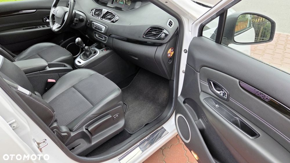 Renault Grand Scenic TCe 130 Luxe - 35