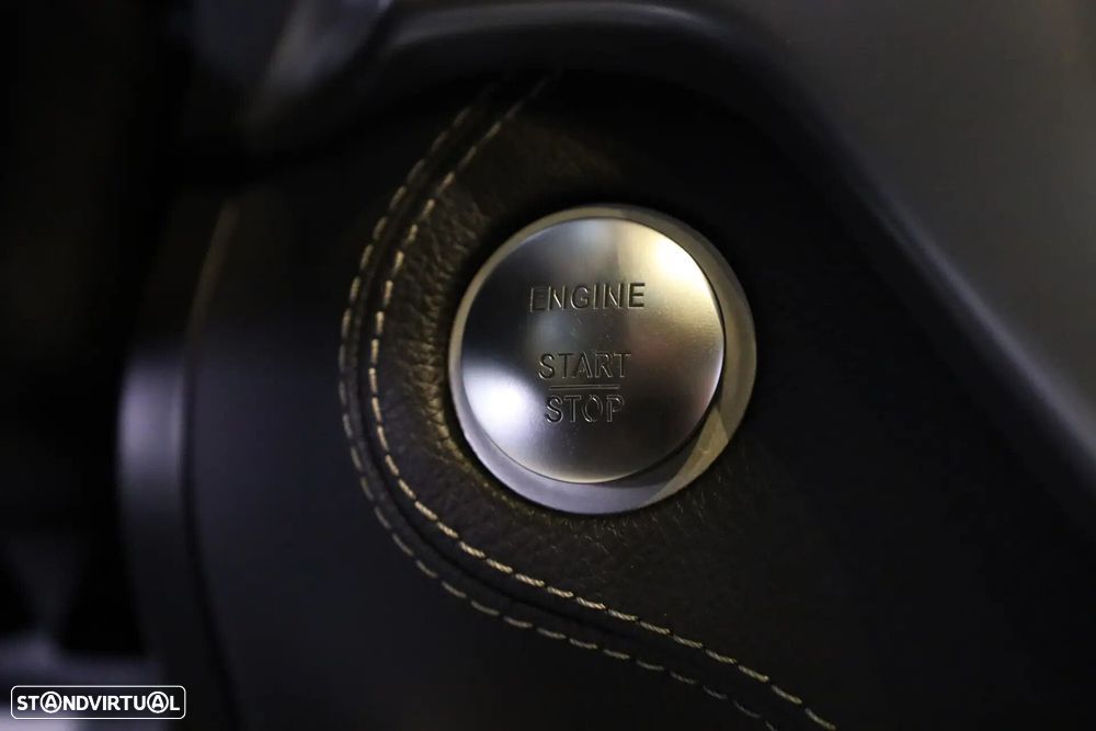 Mercedes-Benz ML 63 AMG 4Matic SpeedshiftFT 7G-TRONIC Performance Package - 54