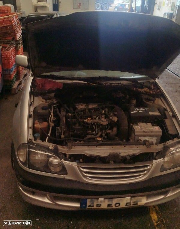 Para Peças Toyota Avensis (_T22_) - 1