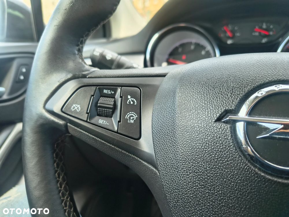 Opel Astra 1.6 D Start/Stop Automatik 120 Jahre - 23