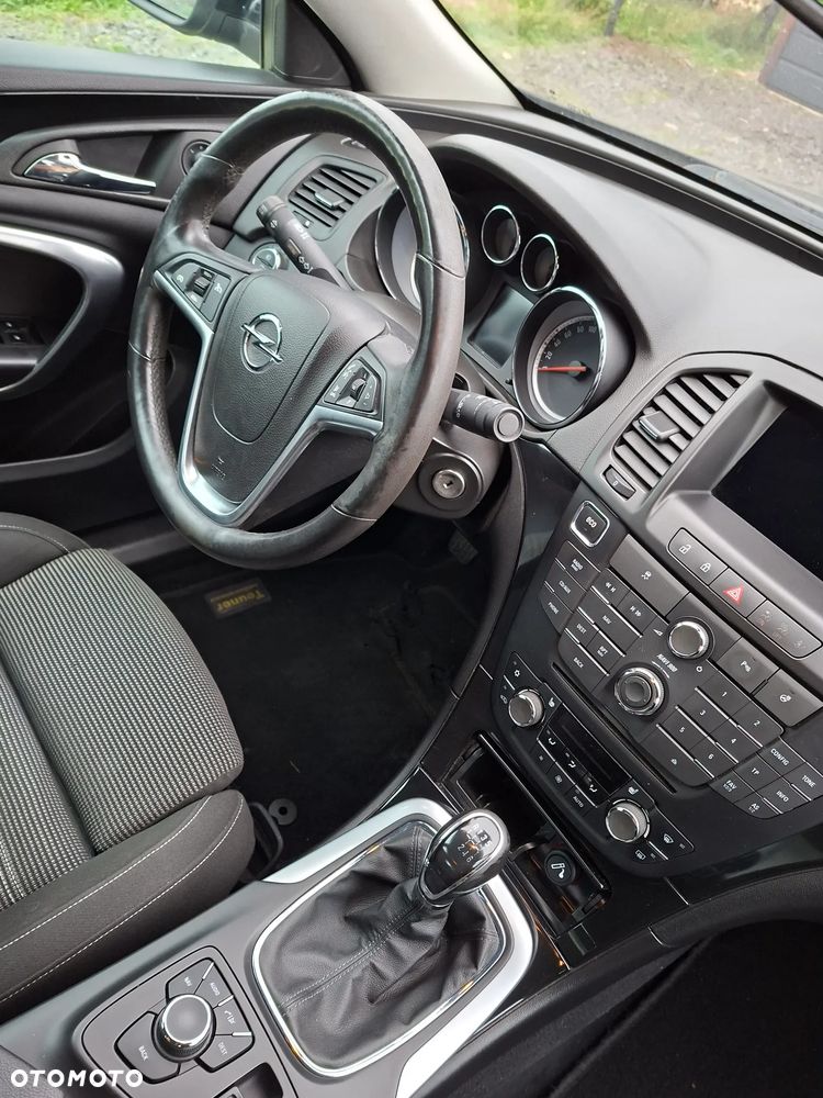 Opel Insignia - 28