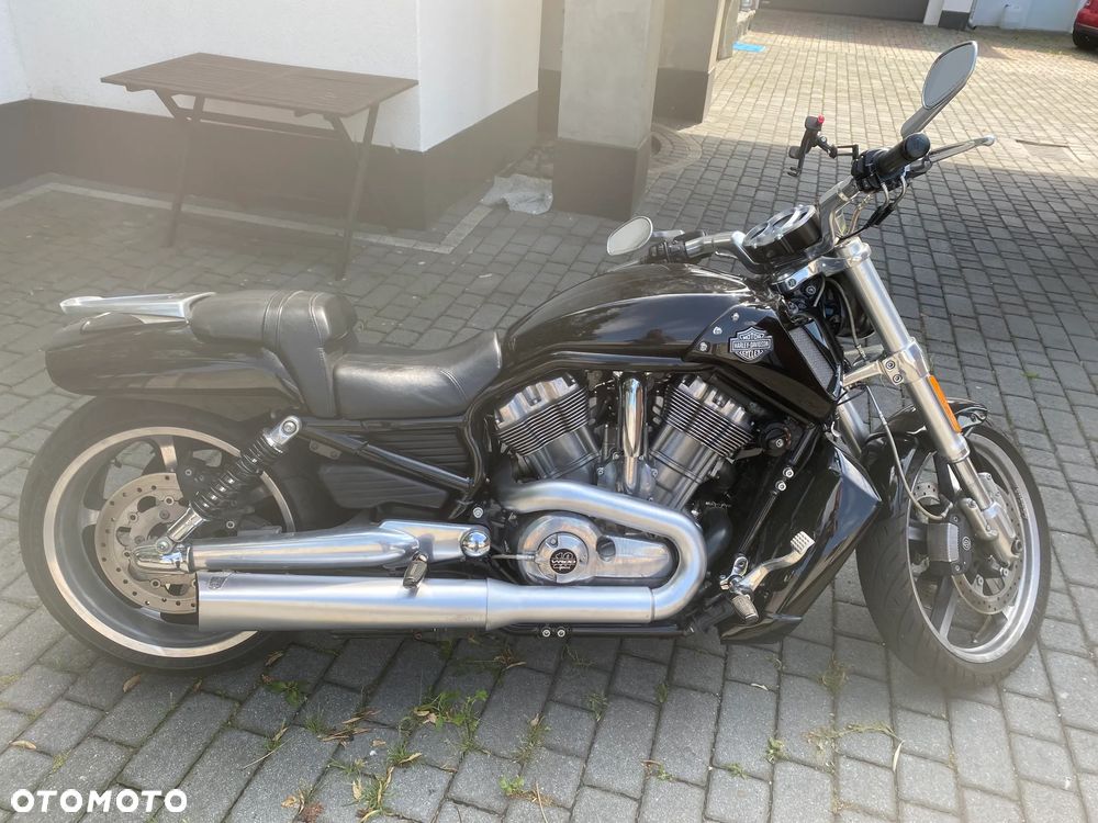 Harley-Davidson V-Rod Muscle - 3
