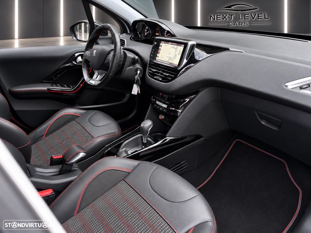 Peugeot 2008 1.2 PureTech GT Line EAT6 - 8