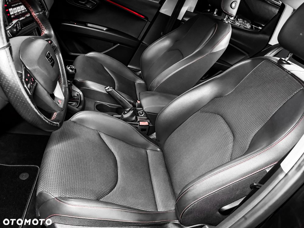 Seat Leon 1.5 EcoTSI Evo FR Black S&S - 32