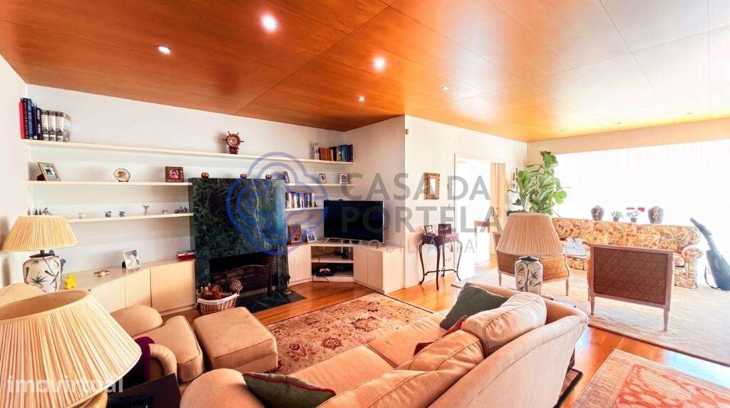 Moradia Independente T4 com 1.780 m2 de Terreno | Carvalhos | Vila Nov - Grande imagem: 3/44