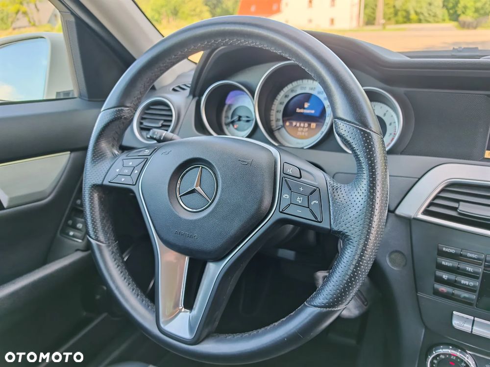 Mercedes-Benz Klasa C - 33