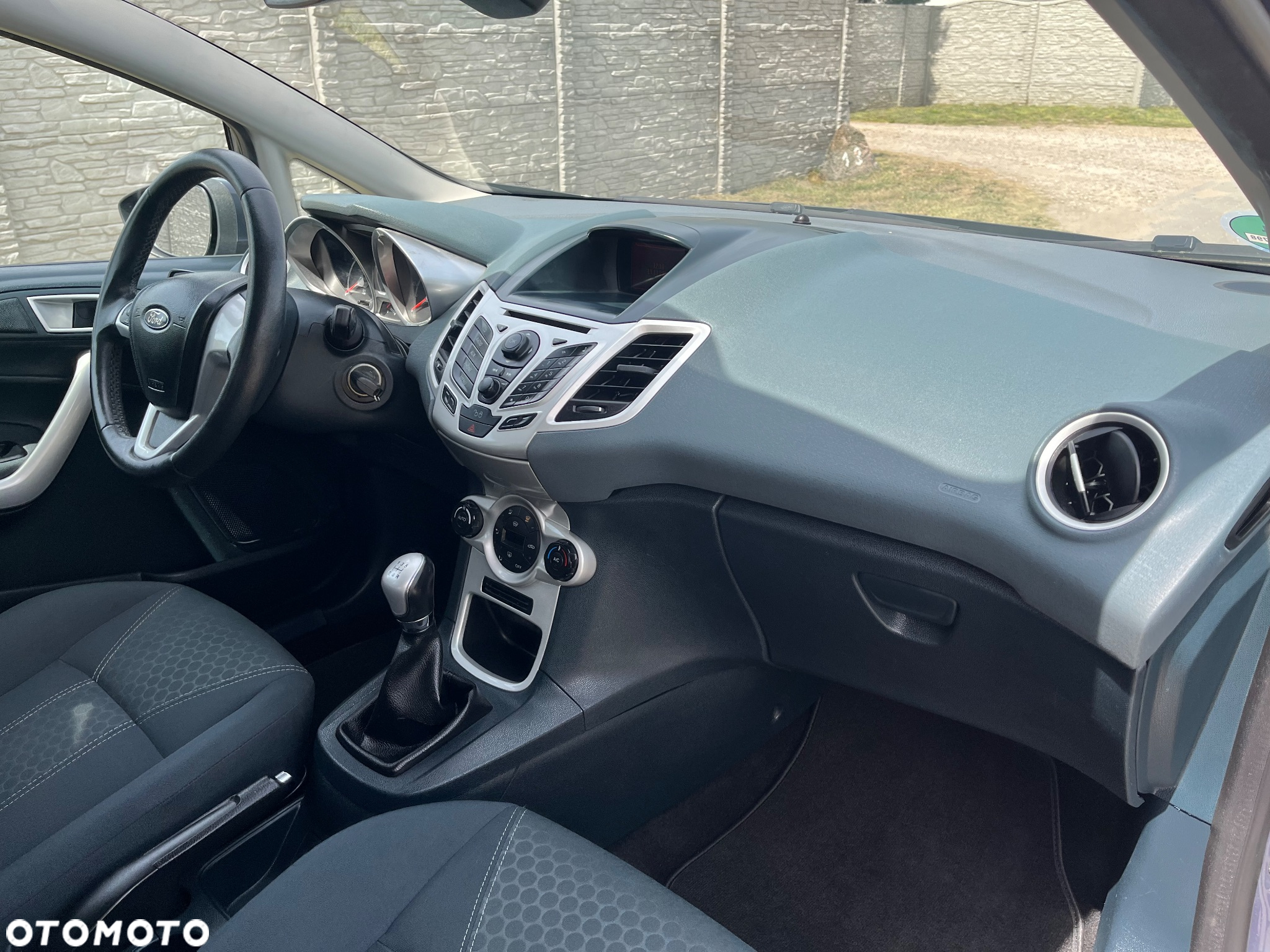 Ford Fiesta 1.4 Titanium X - 25