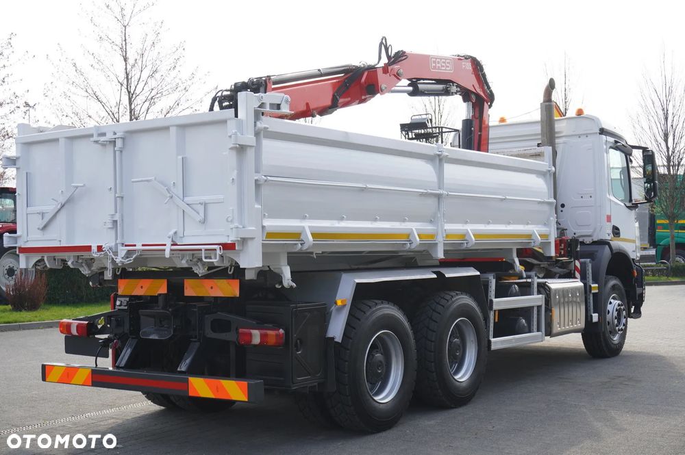 Mercedes-Benz Arocs 2636 / 6x4 / HDS Fassi / Wywrotka 3 str / Bortmatic_236398 - 10