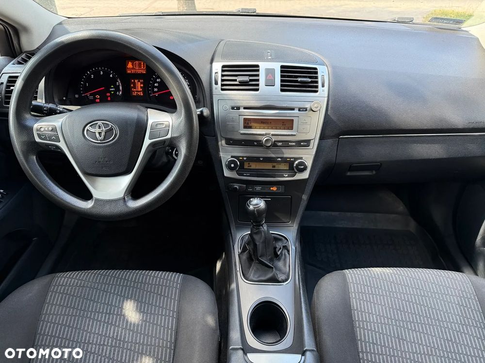Toyota Avensis 2.0 D-4D Luna - 9