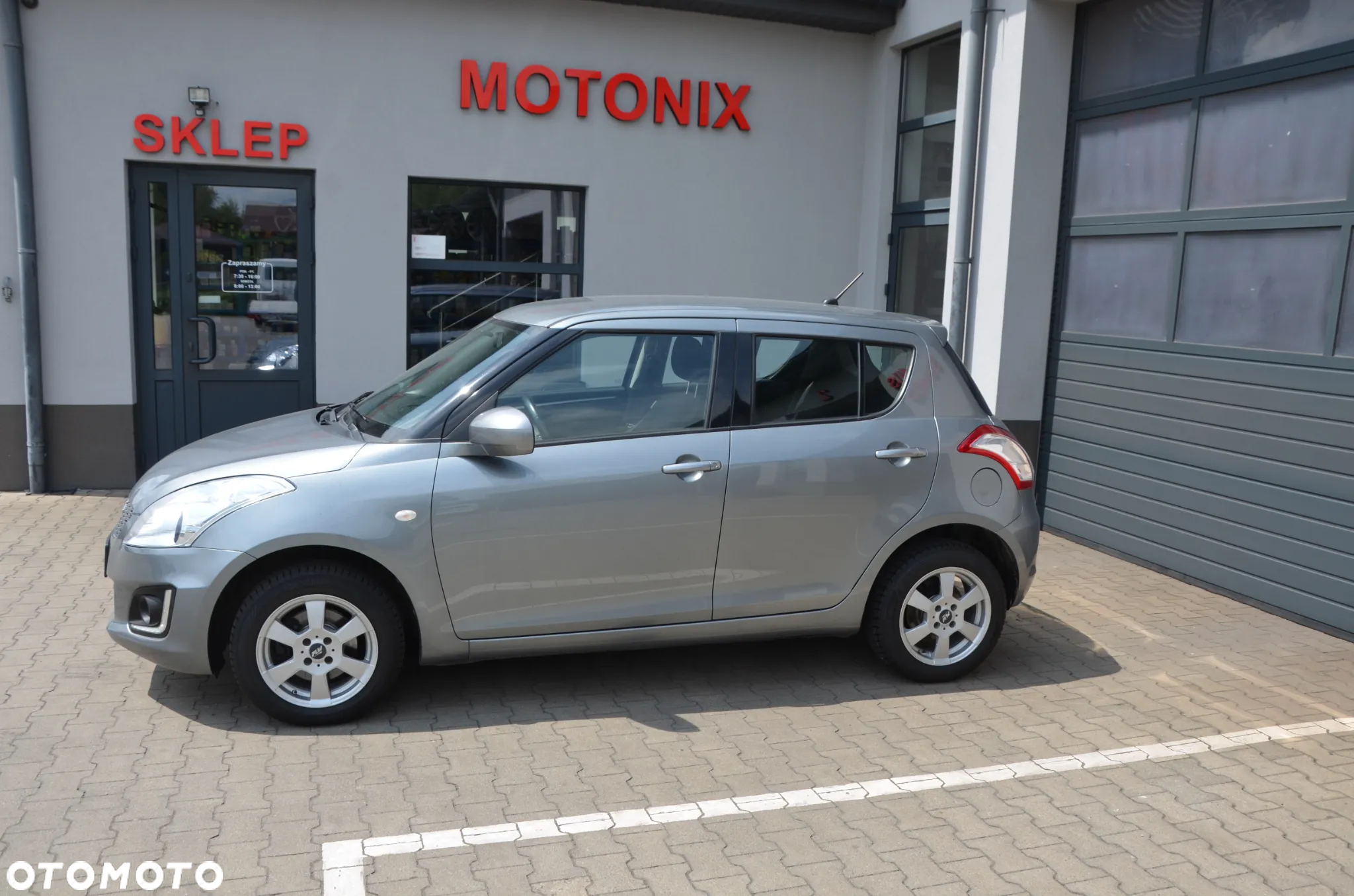 Suzuki Swift - 2