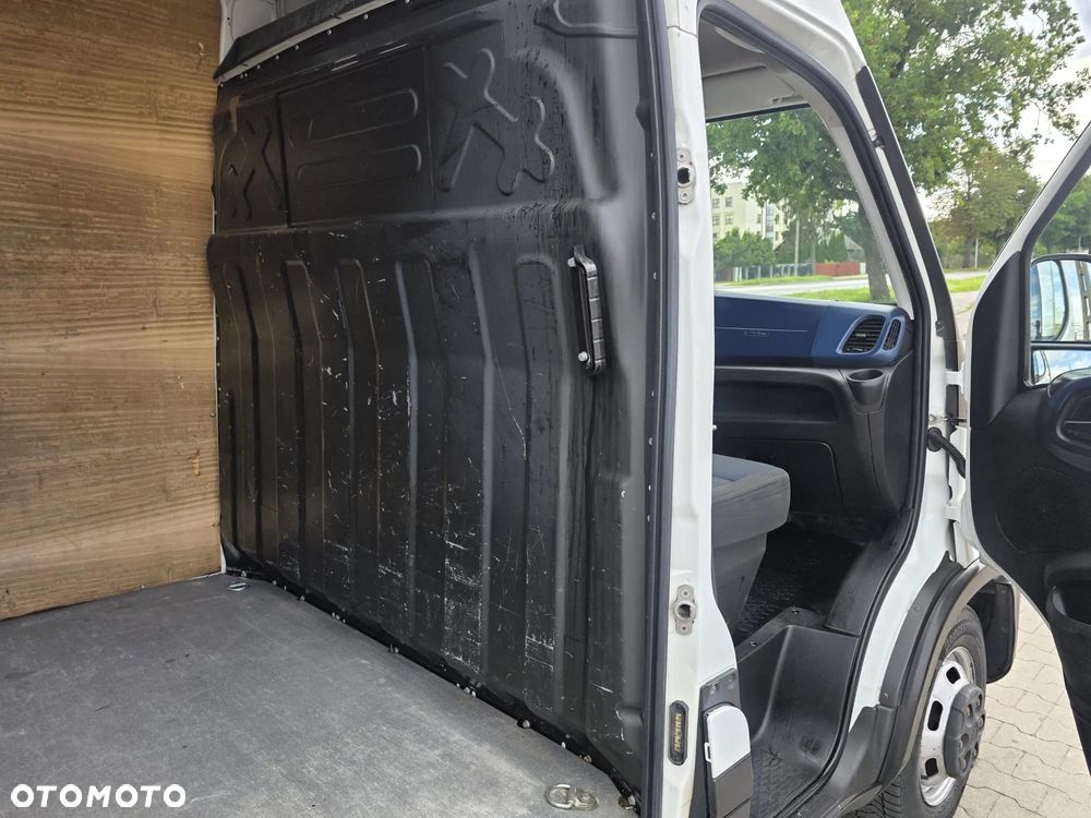 Iveco 35c18 - 13