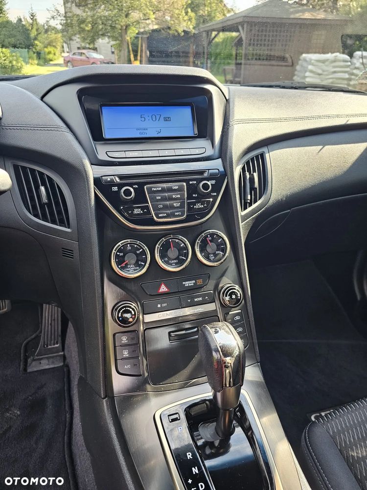 Hyundai Genesis Coupe 2.0 T Automatik - 5