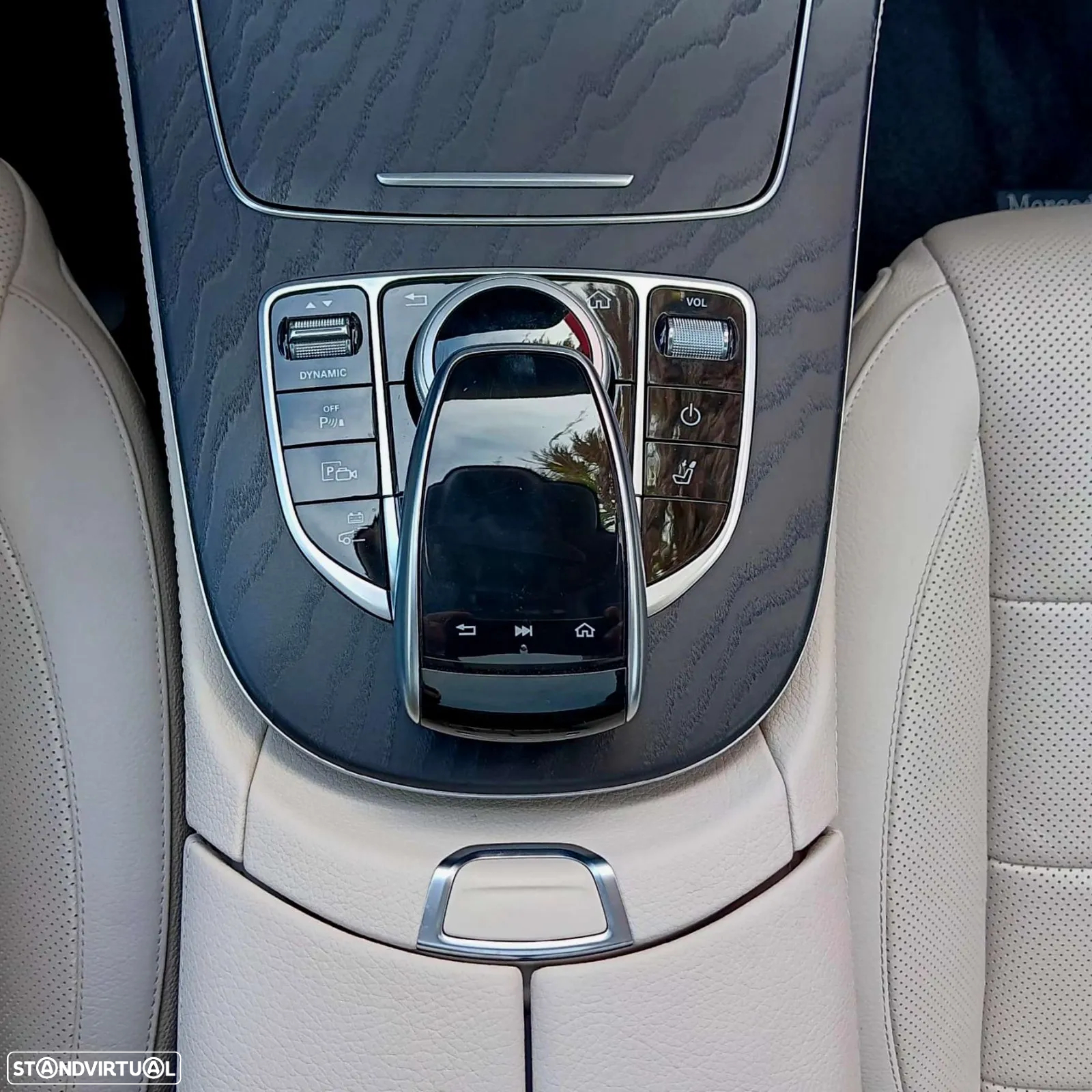 Mercedes-Benz E 300 de Avantgarde - 12