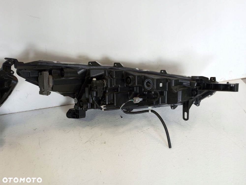 Lampa Full Led TOYOTA COROLLA CROSS PRAWA LEWA - 11