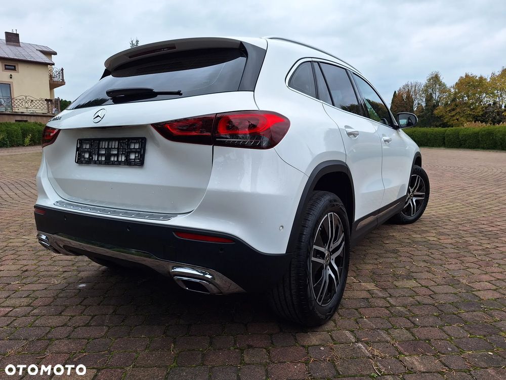 Mercedes-Benz GLA 220 d 8G-DCT AMG Line - 10