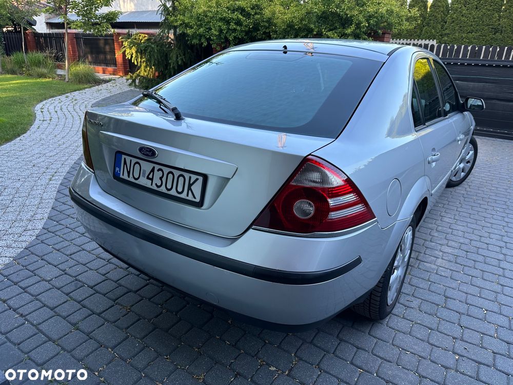 Ford Mondeo - 7