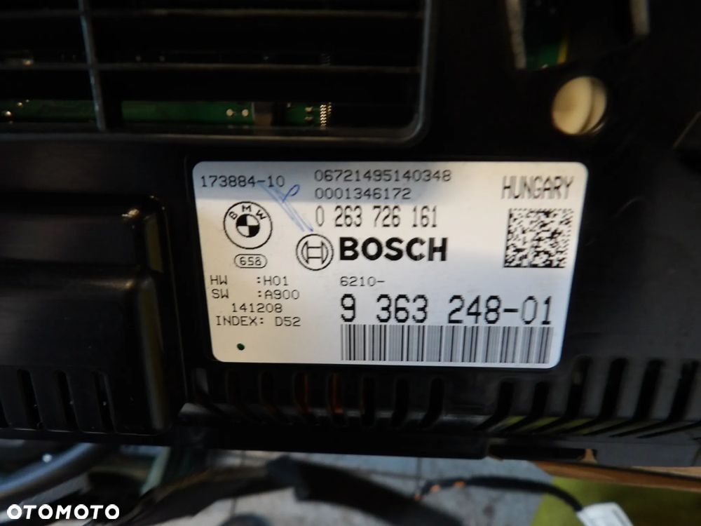 BMW - F10,F11,F25,F07 - LICZNIK , ZEGAR - CYFROWY - UK- 9363248 - 2