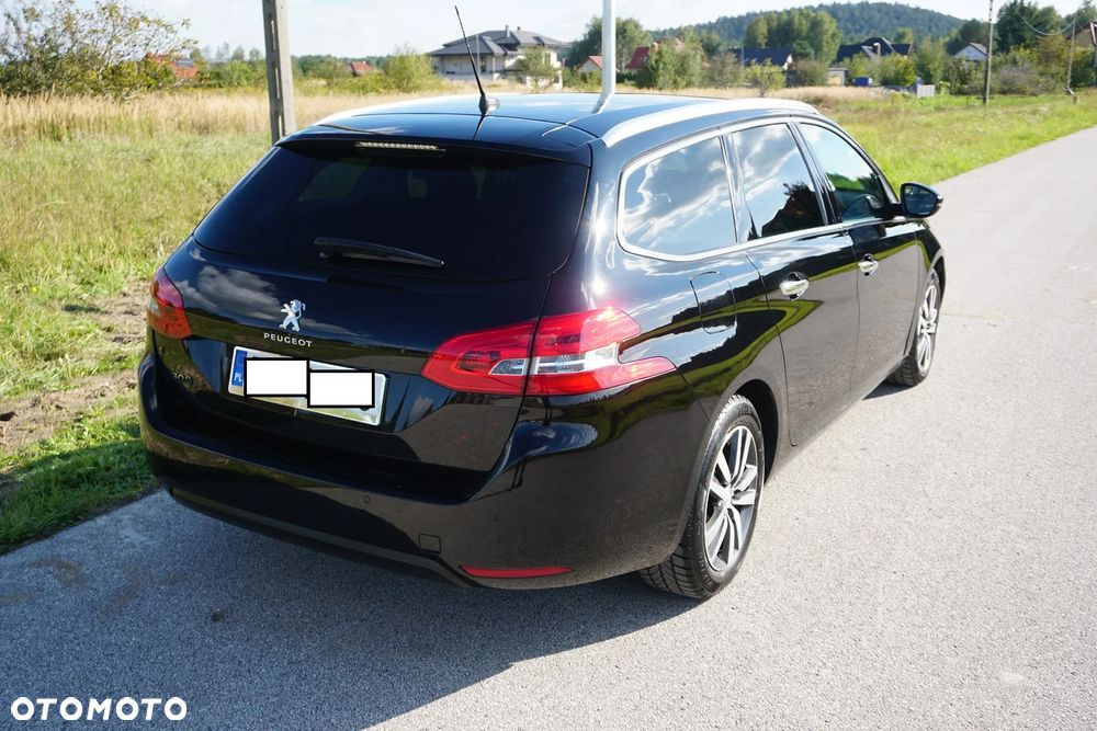 Peugeot 308 SW 1.5 BlueHDi Active Pack S&S EAT8 - 4