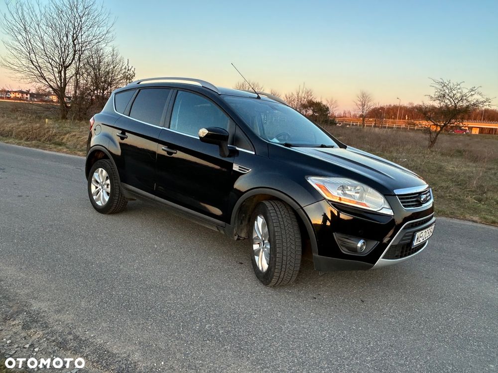Ford Kuga 2.0 TDCi 4x4 Titanium - 2