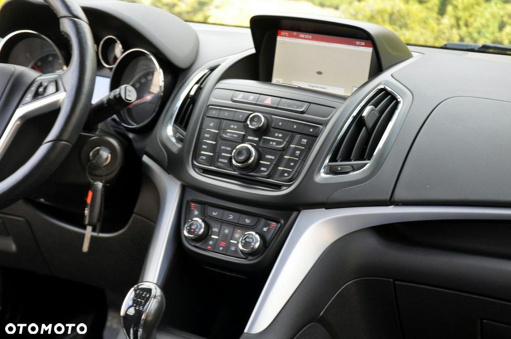 Opel Zafira - 27