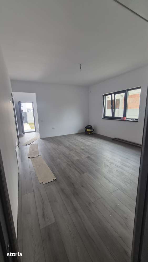 Casa in Pantelimon - Imagine principală: 3/8