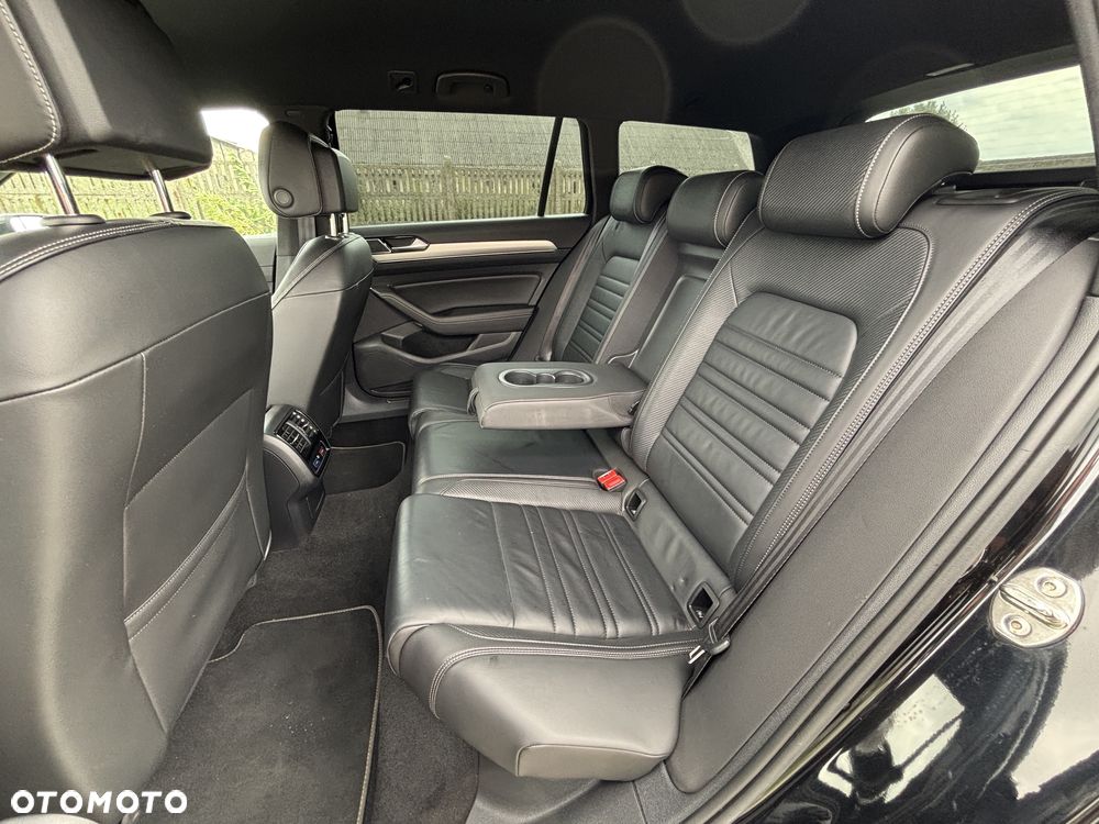 Volkswagen Passat - 8
