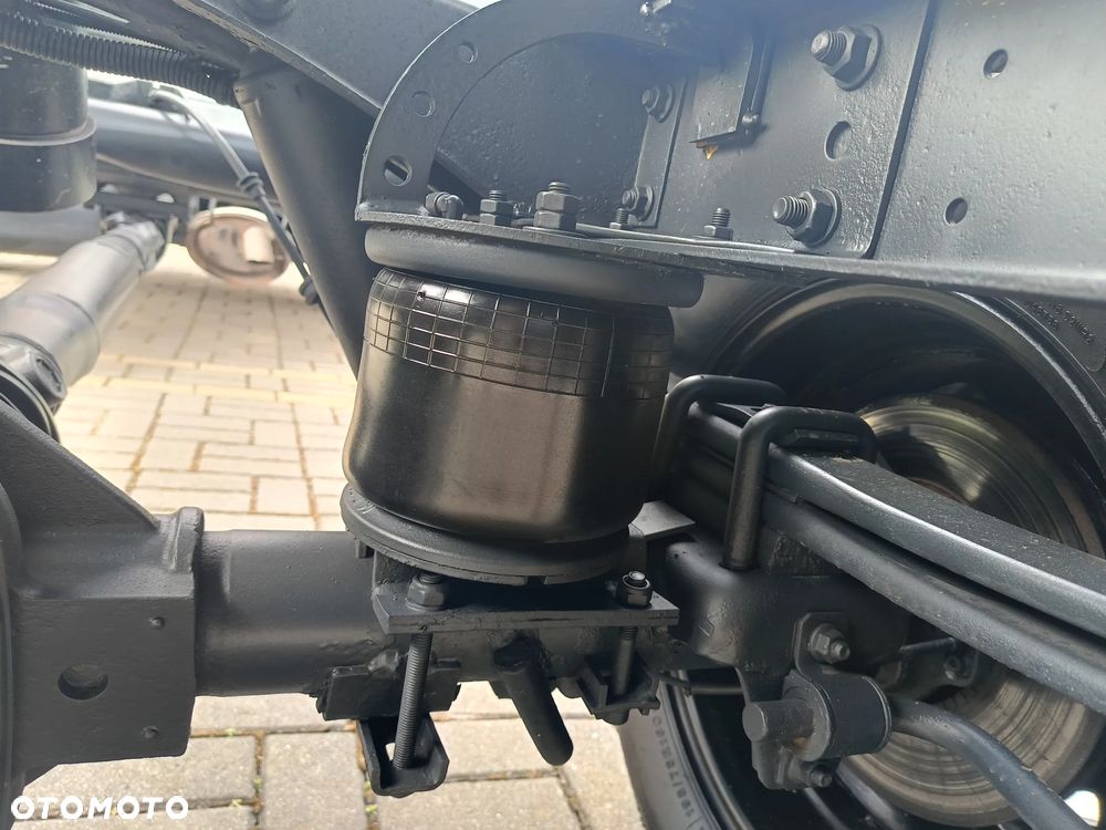 Iveco Daily 35-170 wywrotka, nowy kiper - 12