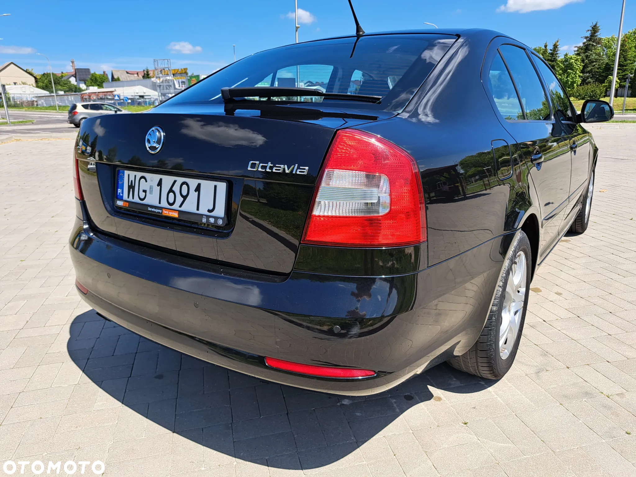 Skoda Octavia 2.0 TDI Ambiente - 14