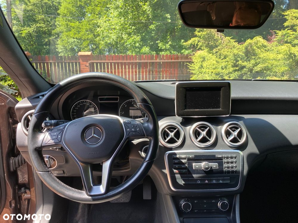 Mercedes-Benz Klasa A 180 d 7G DCT - 12