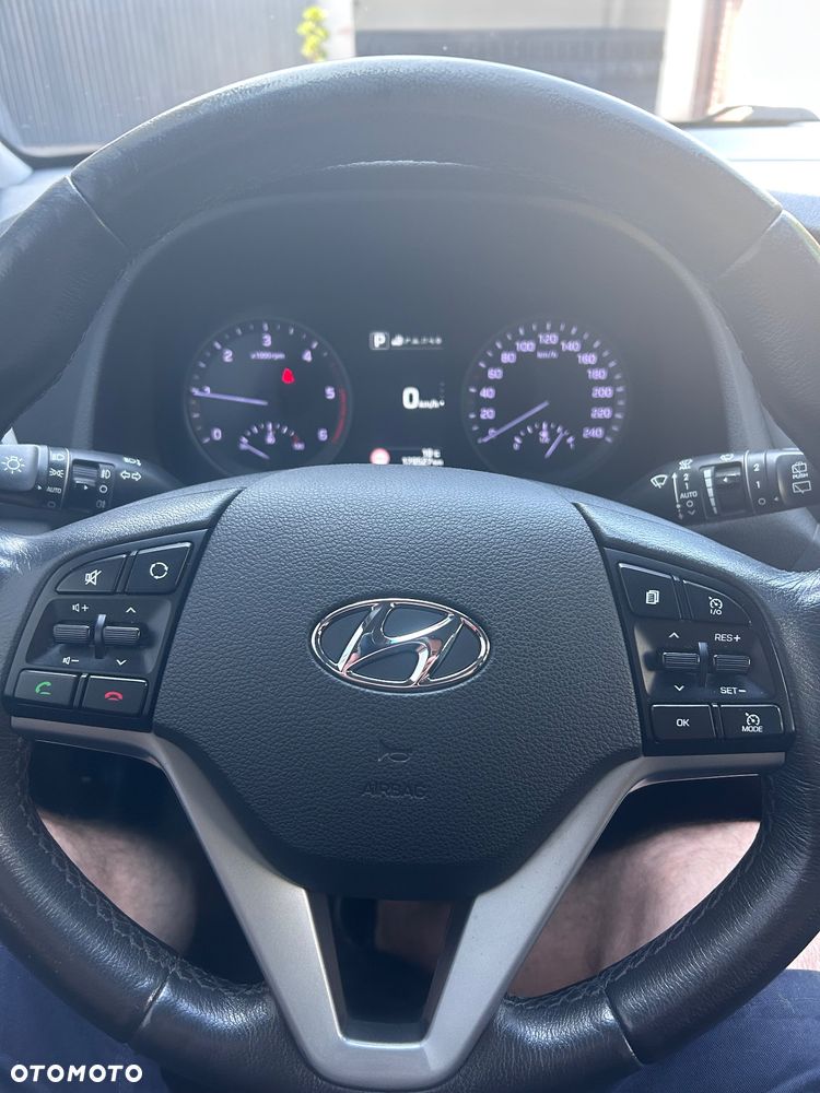 Hyundai Tucson 2.0 CRDi 4WD Automatik Premium - 13