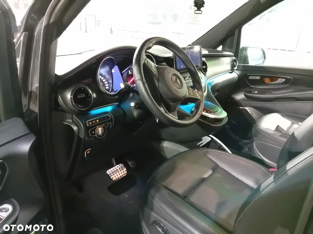 Mercedes-Benz Klasa V 300 d extralang 9G-TRONIC Edition - 7