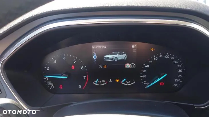 Ford Focus 1.0 EcoBoost Titanium - 15