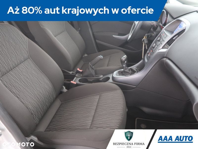 Opel Astra - 11