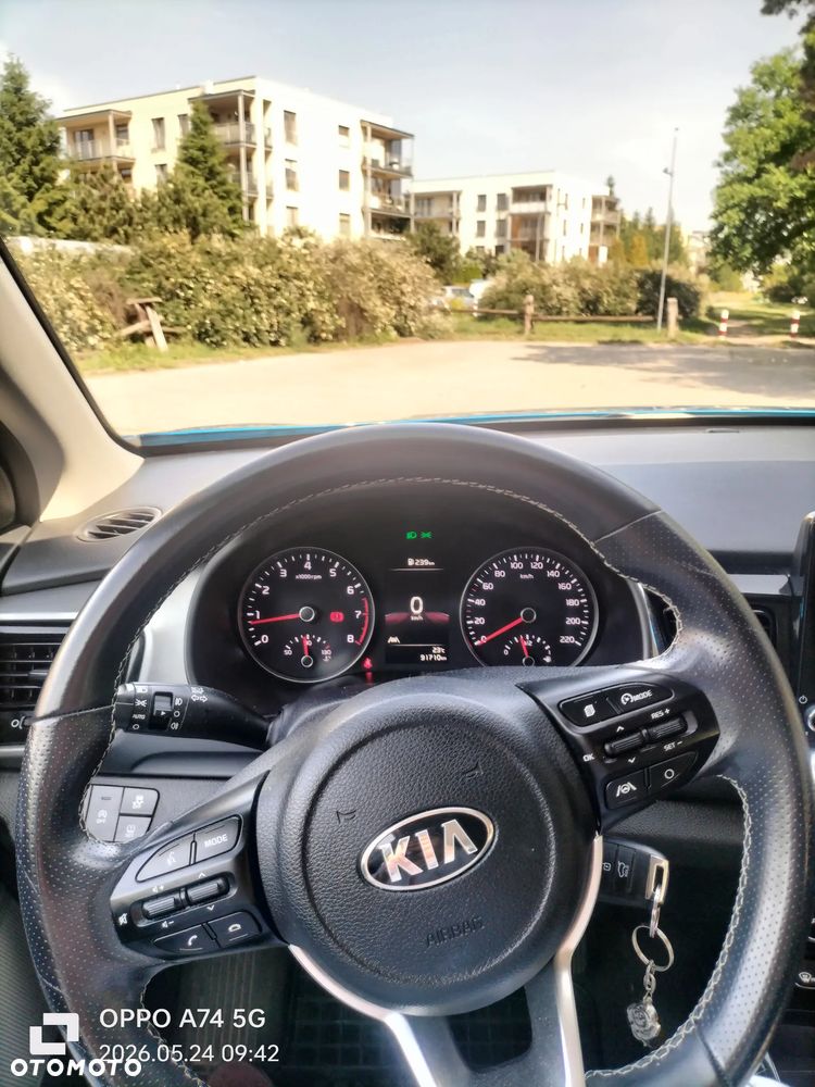 Kia Stonic 1.2 L - 9