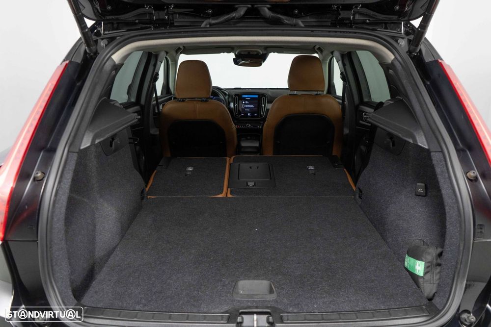Volvo XC 40 1.5 T4 PHEV Plus Dark - 27