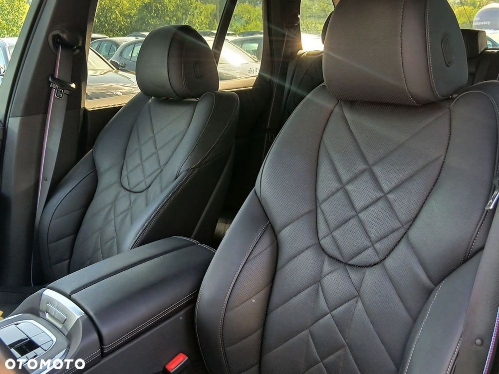 BMW X5 xDrive40d mHEV M Sport sport - 22