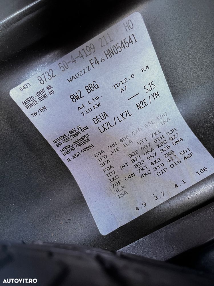 Audi A4 2.0 TDI ultra S tronic - 20