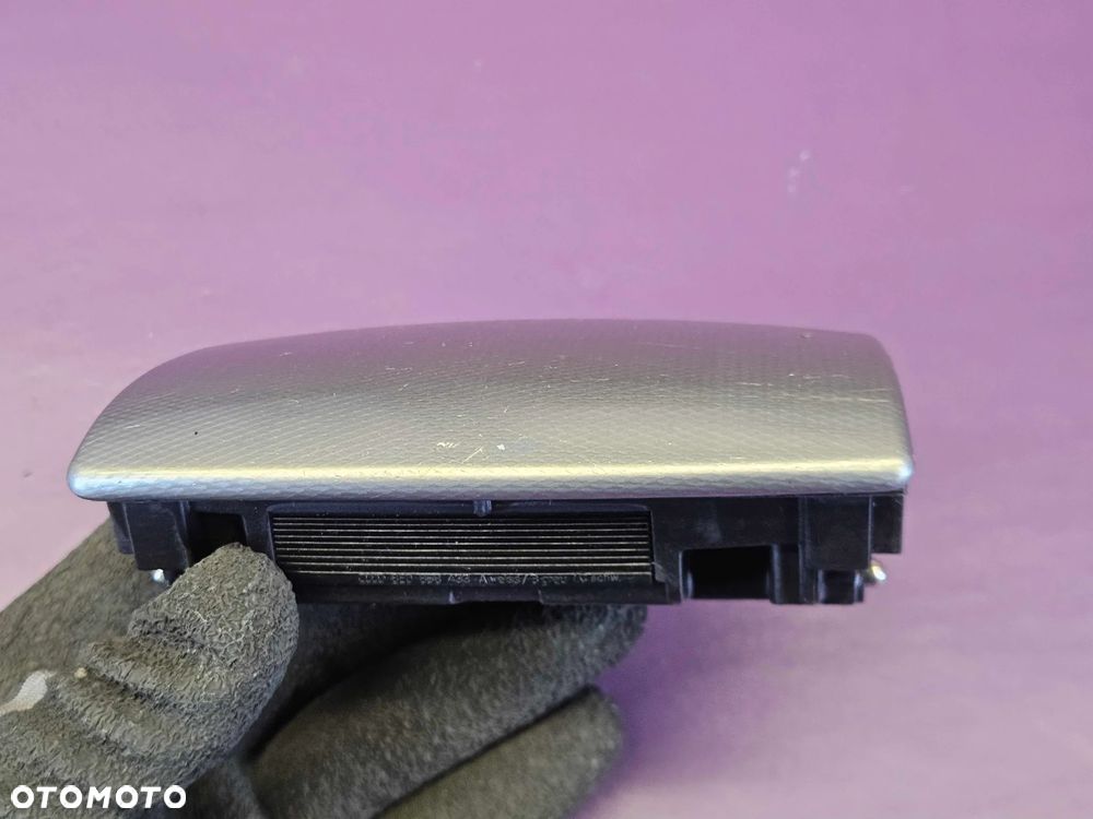 Popielniczka Tył Tylna 8E0857961 M 8E0858433 Klapka Wkład Srebrna Rybia Łuska Carbon Audi A4 B6 B7 - 11