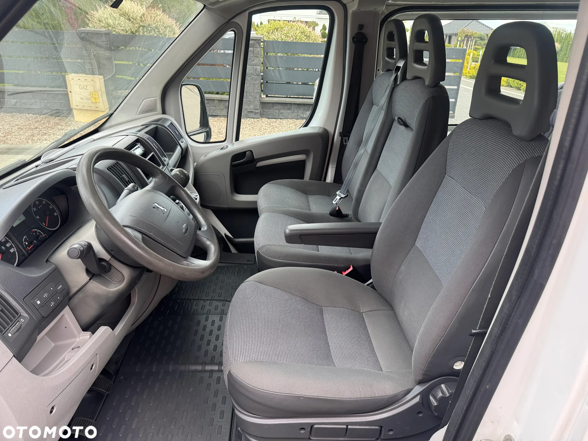 Peugeot BOXER KLIMA 6 OSÓB - 15