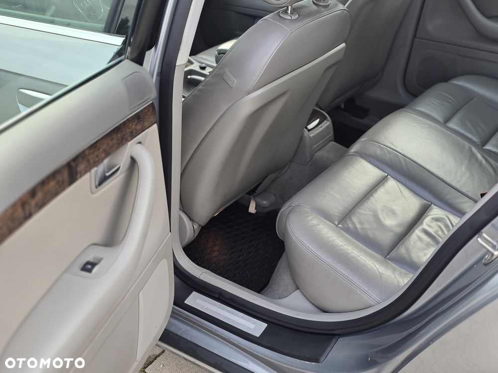 Audi A4 Limousine 2.7 TDI Multitronic - 16