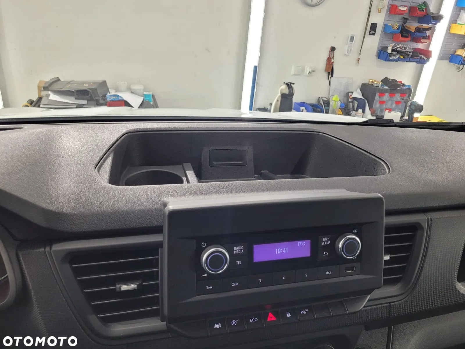 Renault Trafic - 13